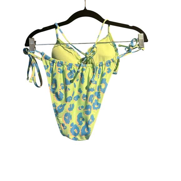 Xhilaration String Bikini Sorbet Green and Blue Animal Print Hot Tub Pool Beach - Picture 2 of 9
